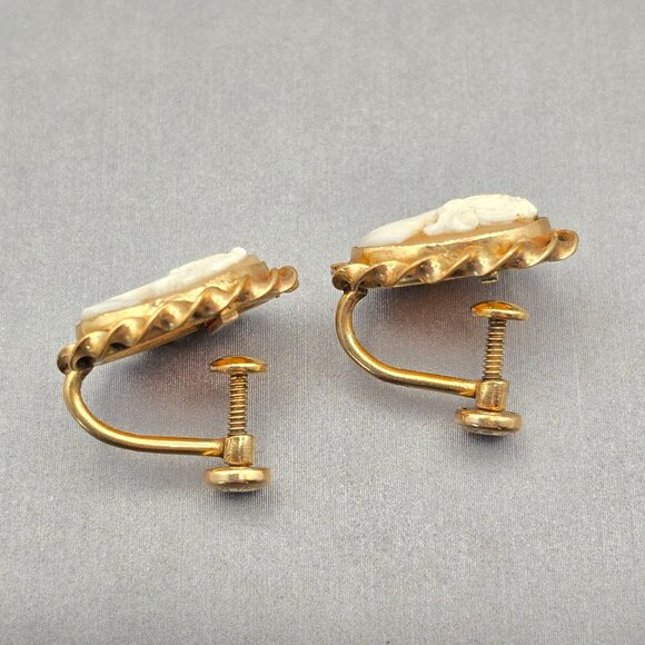 VTG AMCO 12k Gold Filled Shell Cameo Screw Back Earrings .75" 1960s - Picture 4 of 9